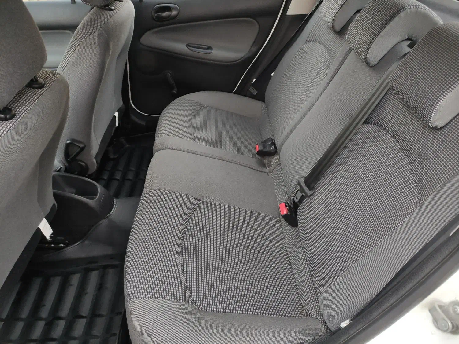 پژو 206 تیپ 2 - 1394