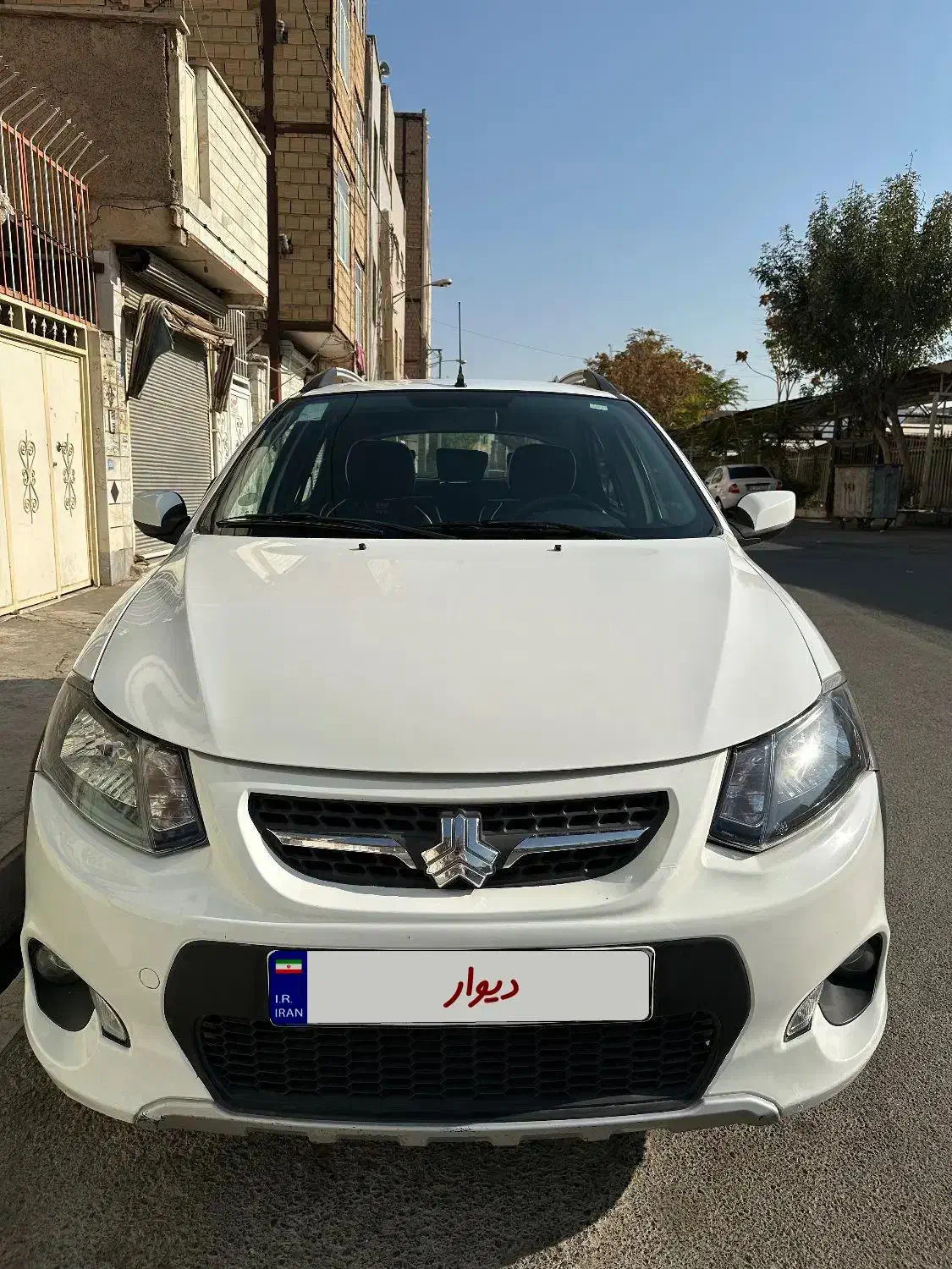 خودرو کوییک، معمولی آگهی ann_20957184