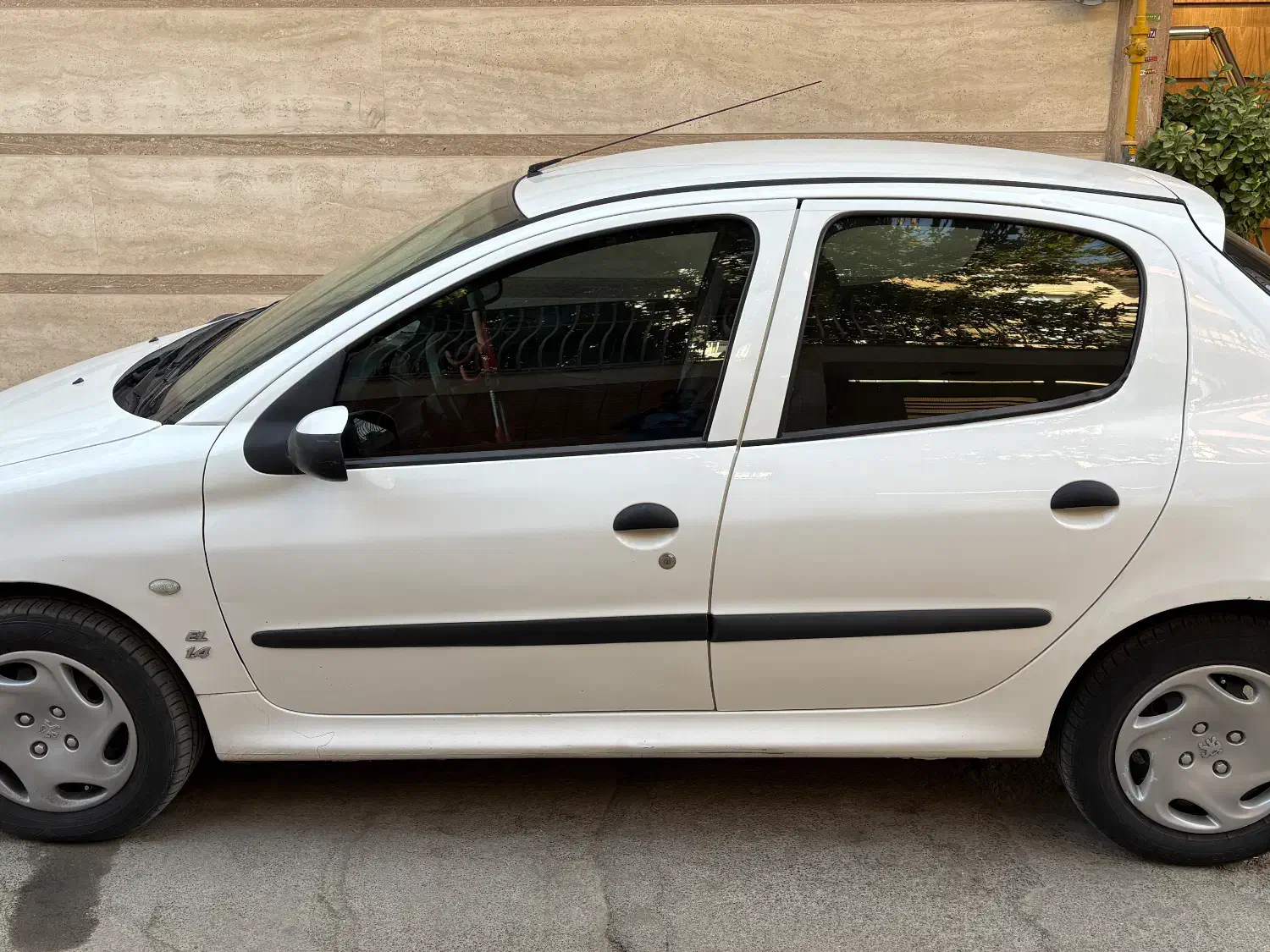 پژو 206 تیپ 3 - 1397