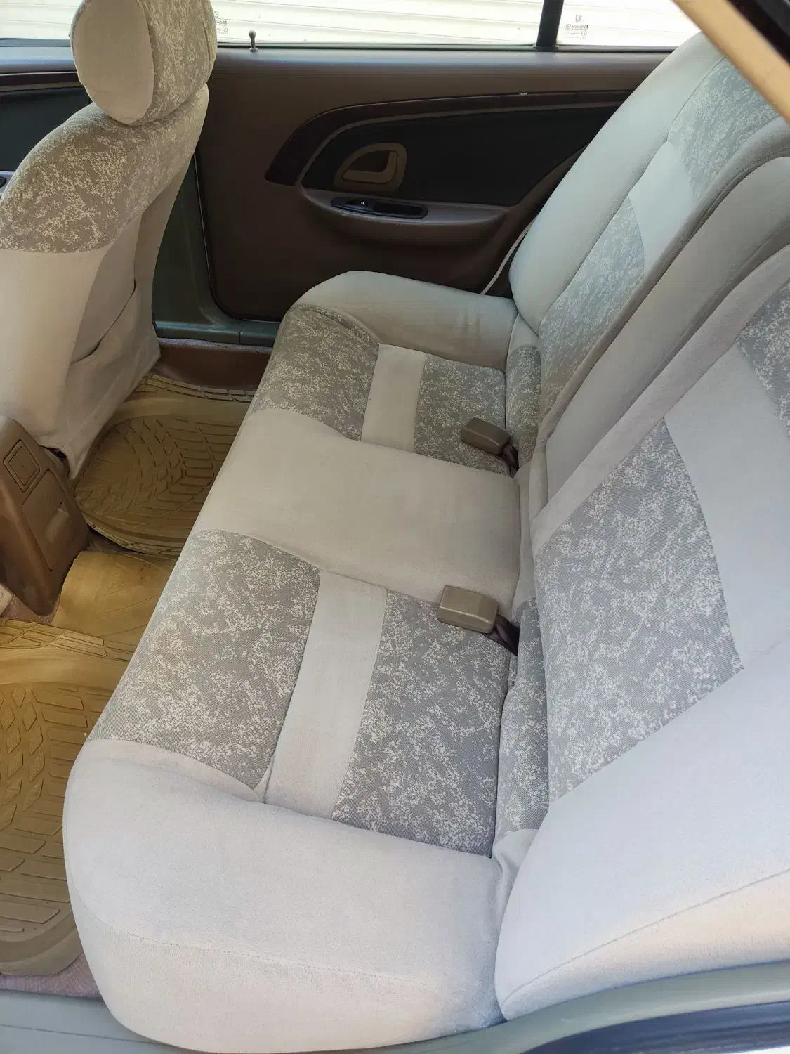 پژو پارس سال - 1389