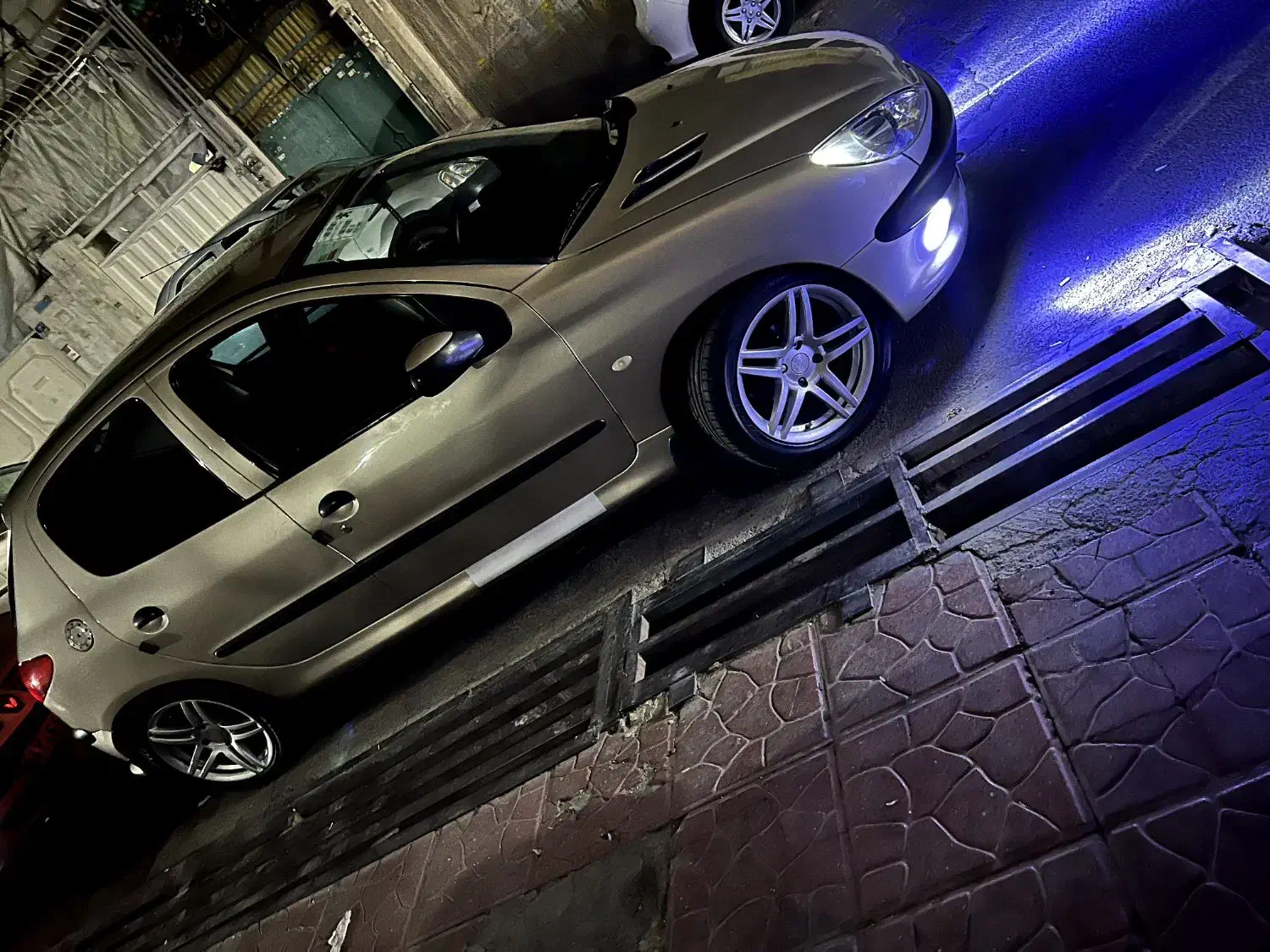 پژو 206 تیپ 2 - 1384