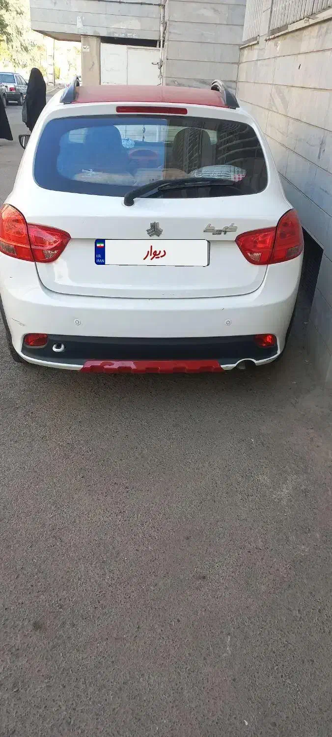 کوییک R دنده‌ای - 1402