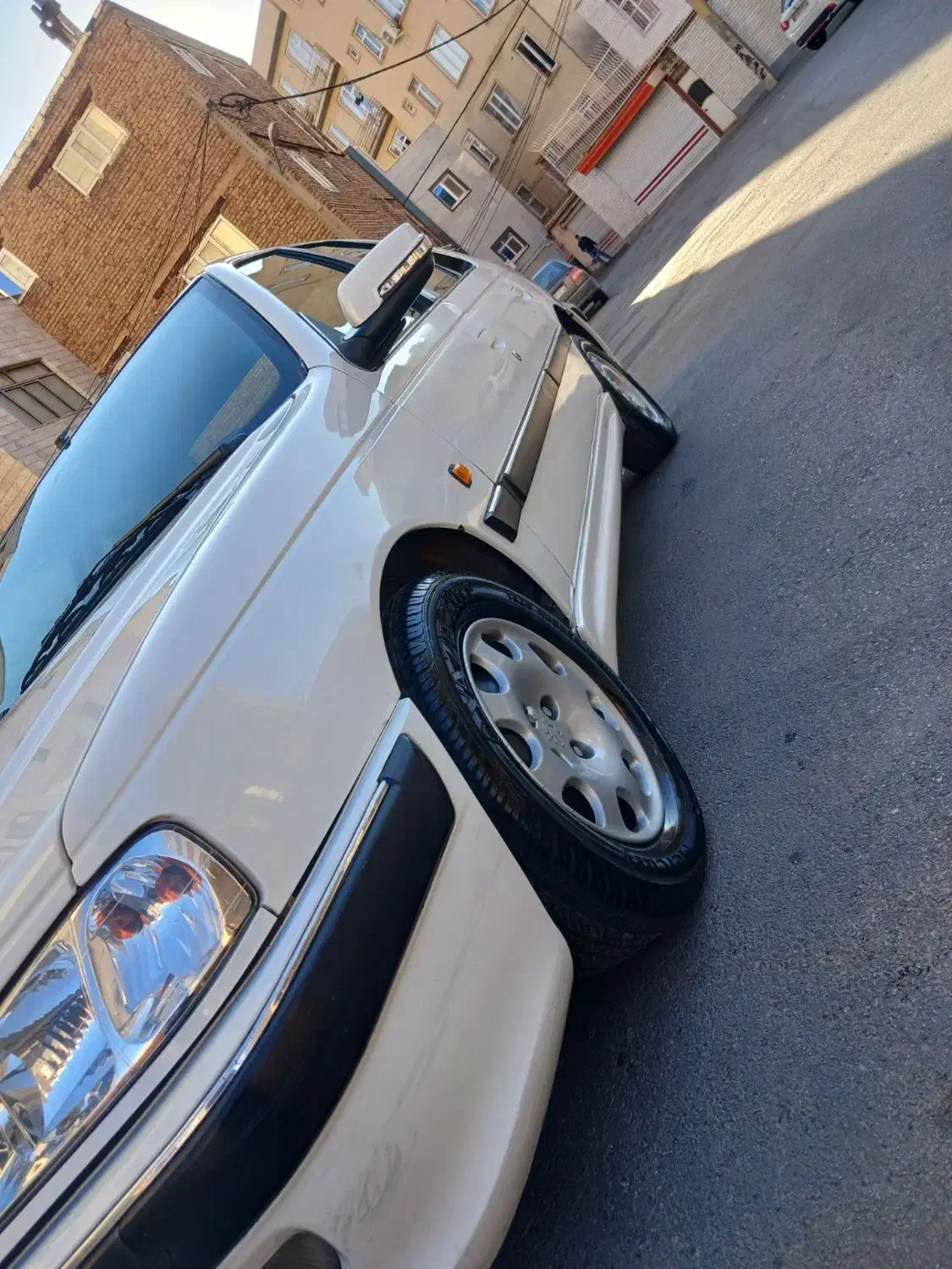 پژو پارس سال - 1389