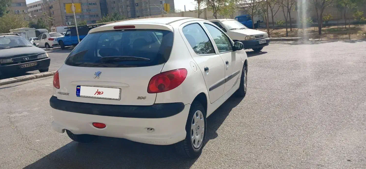 پژو 206 تیپ 5 - 1394