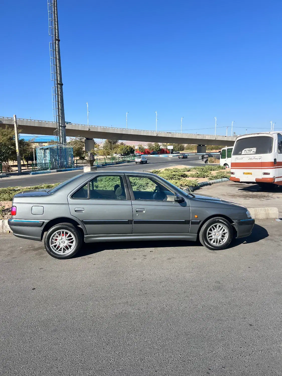 پژو پارس سال - 1392