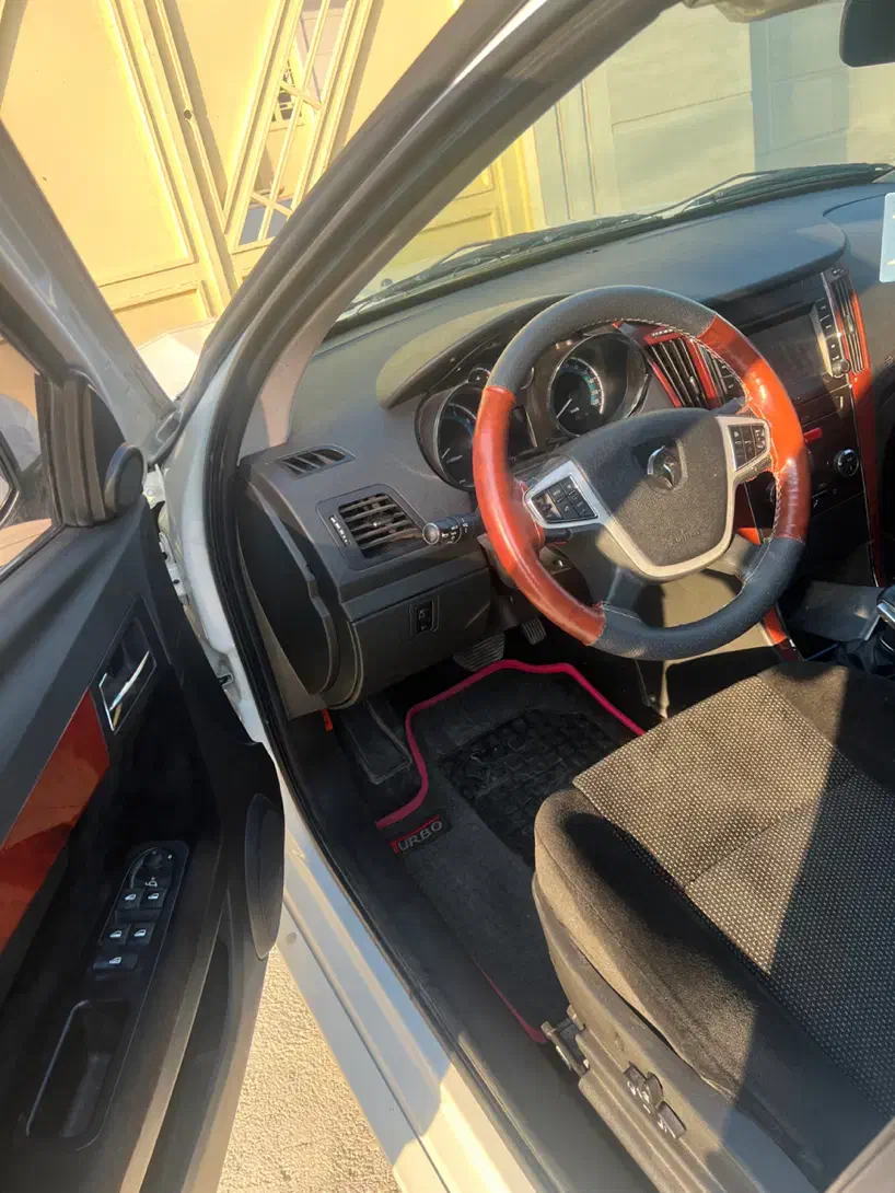 دنا پلاس توربو اتوماتیک - 1402