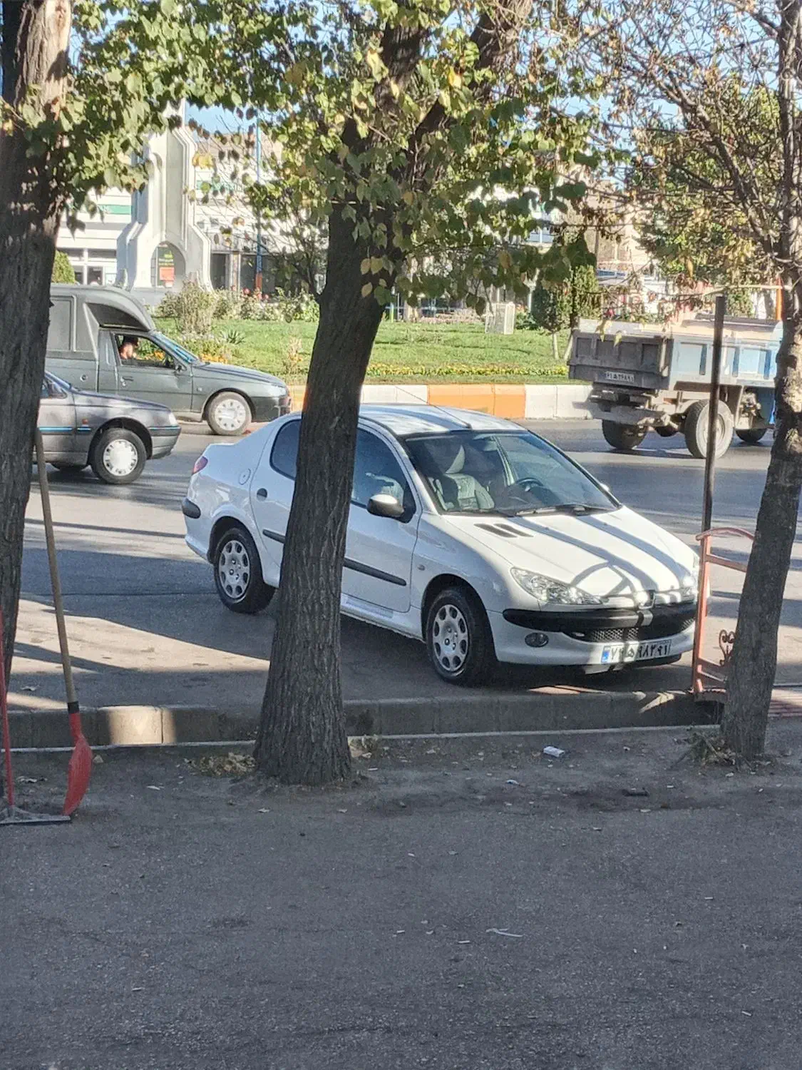 خودرو پژو، ۲۰۶ صندوق دار آگهی ann_20958723