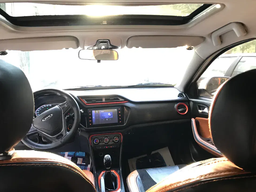 ام وی ام X22 دنده ای اسپرت اکسلنت - 1396