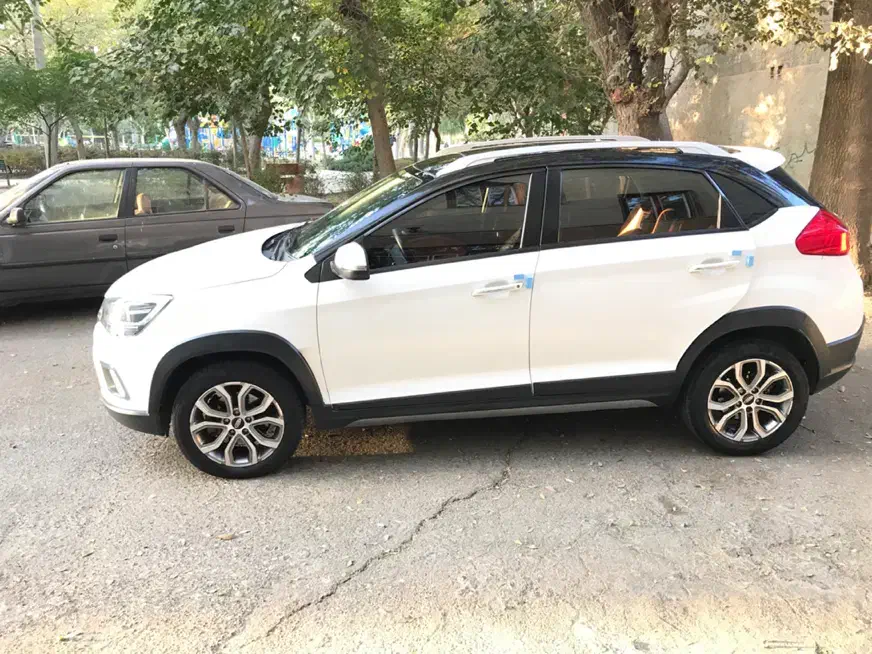 ام وی ام X22 دنده ای اسپرت اکسلنت - 1396