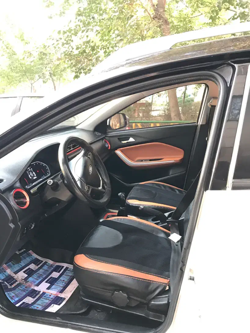 ام وی ام X22 دنده ای اسپرت اکسلنت - 1396