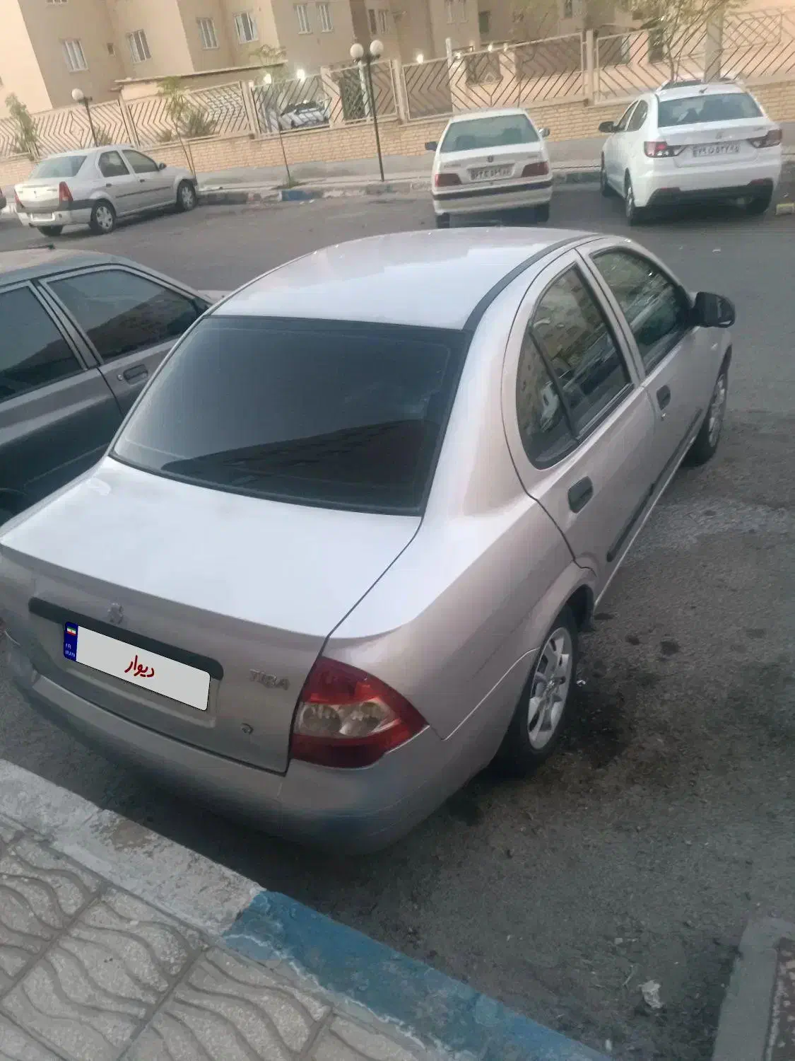 تیبا صندوق دار SX - 1390