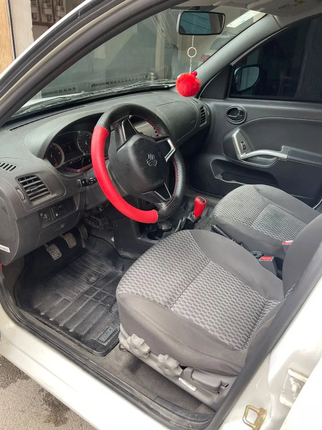 ساینا S دنده‌ای معمولی - 1401