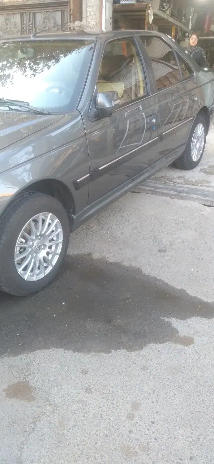 پژو پارس اتوماتیک - 1401