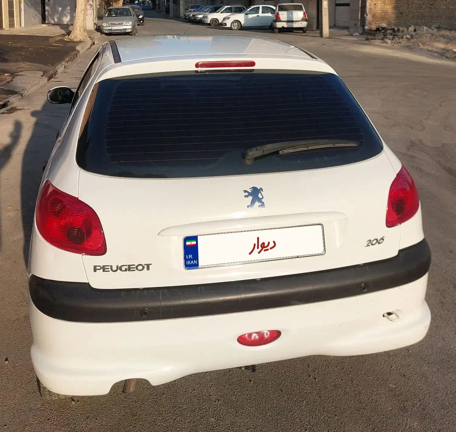 پژو 206 تیپ 5 - 1396