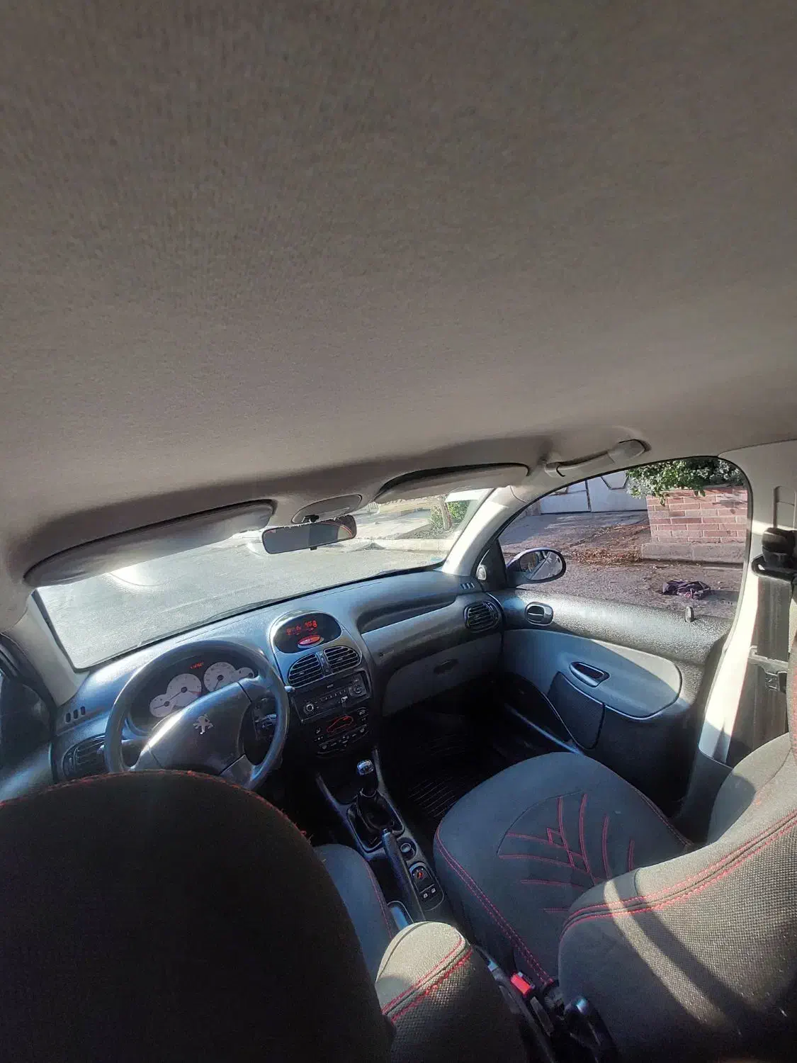 پژو 206 تیپ 5 - 1396