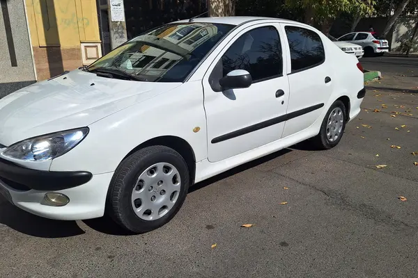 خودرو پژو، ۲۰۶ صندوق دار آگهی ann_20958968