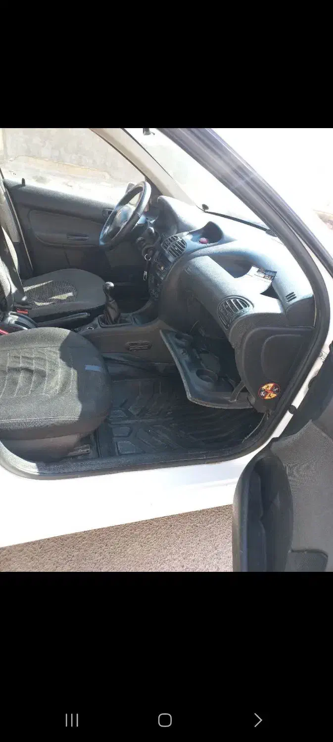 پژو ۲۰۶ صندوق دار v8 - 1391