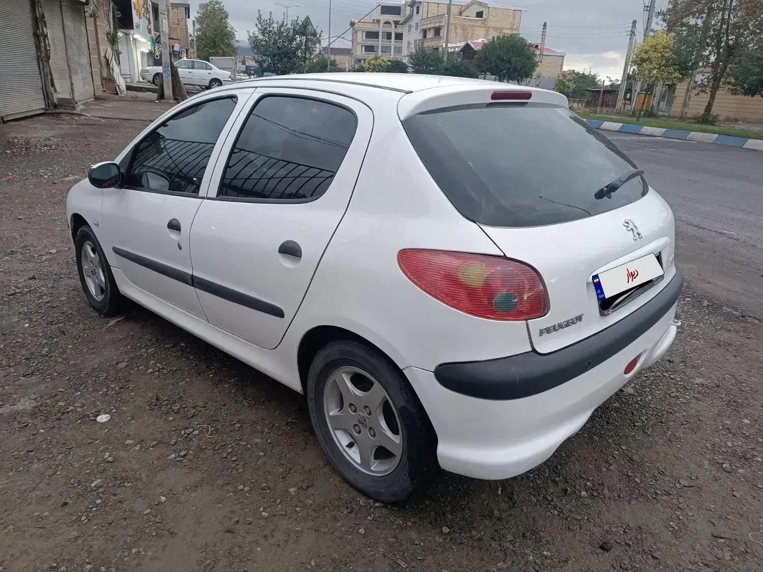 پژو 206 تیپ 2 - 1396