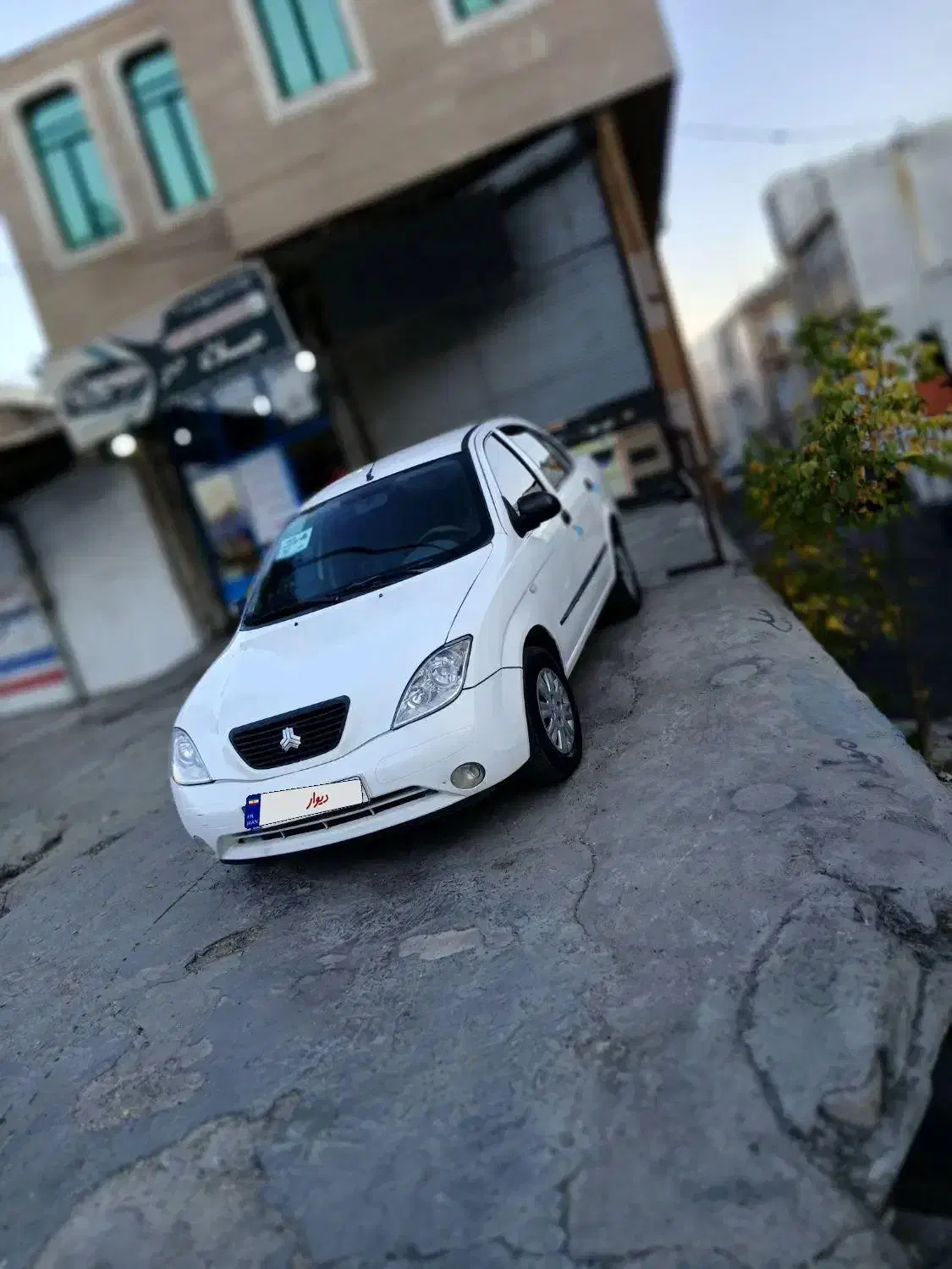 تیبا صندوق دار EX - 1397