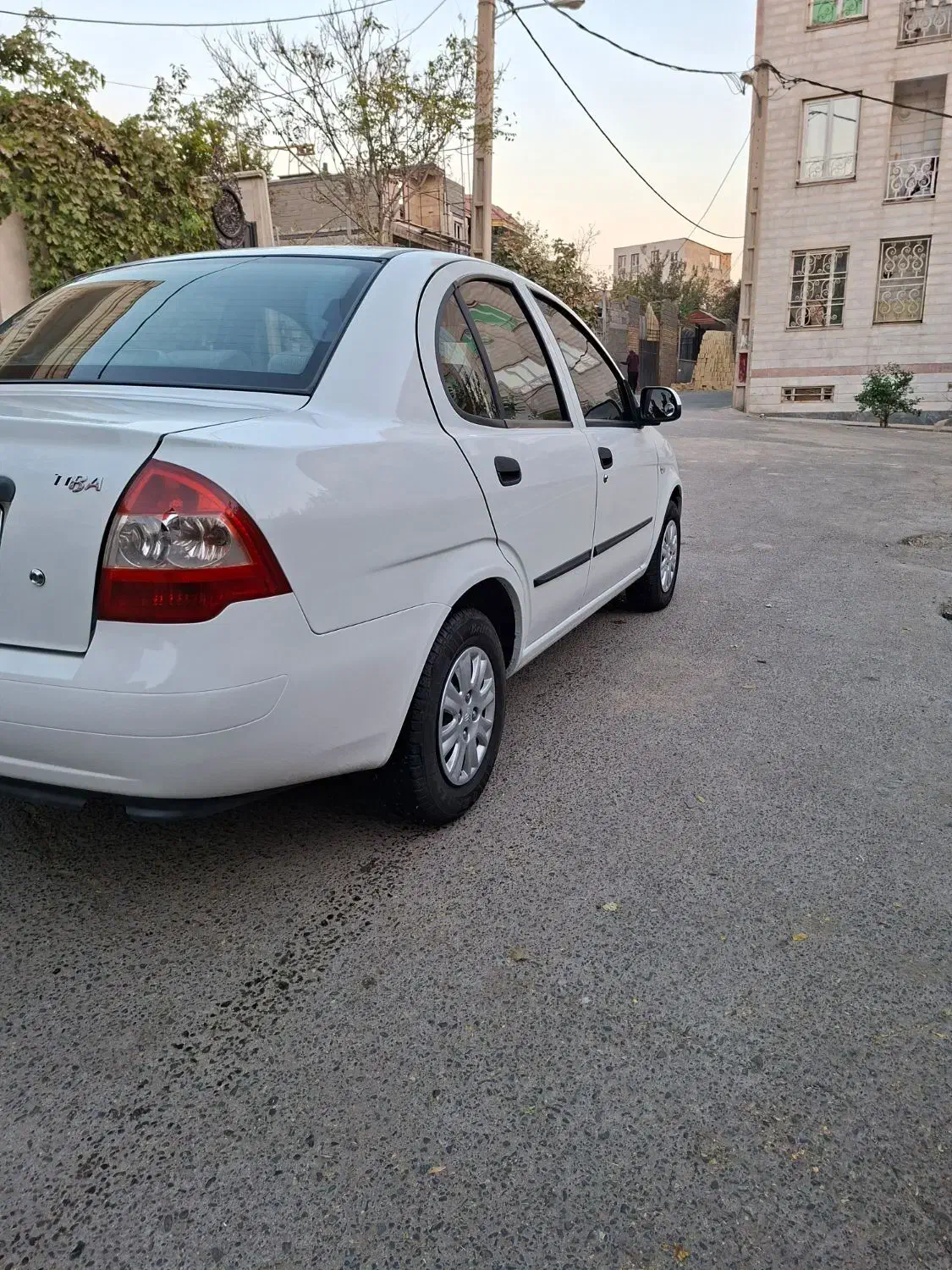 تیبا صندوق دار SX - 1399