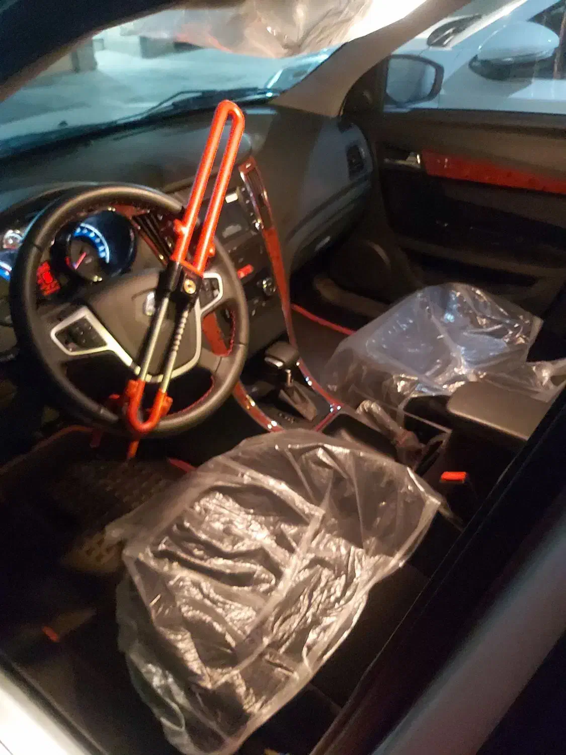 دنا پلاس توربو اتوماتیک - 1402