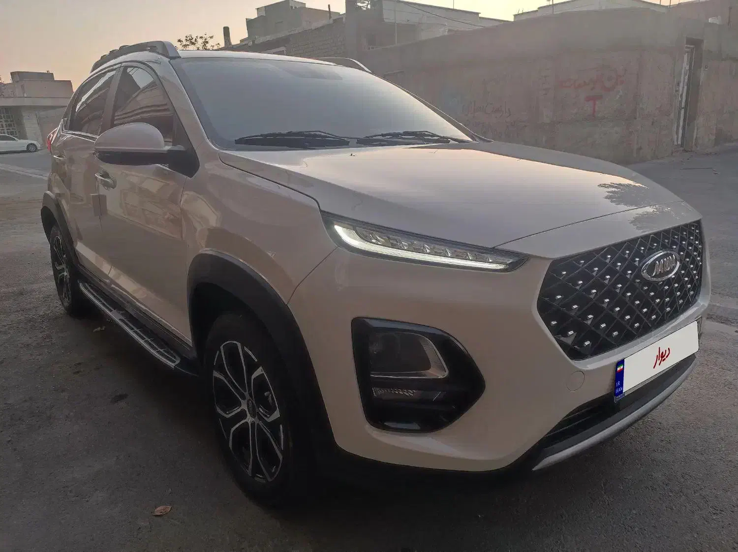 ام وی ام X22 پرو دنده‌ای - 1402