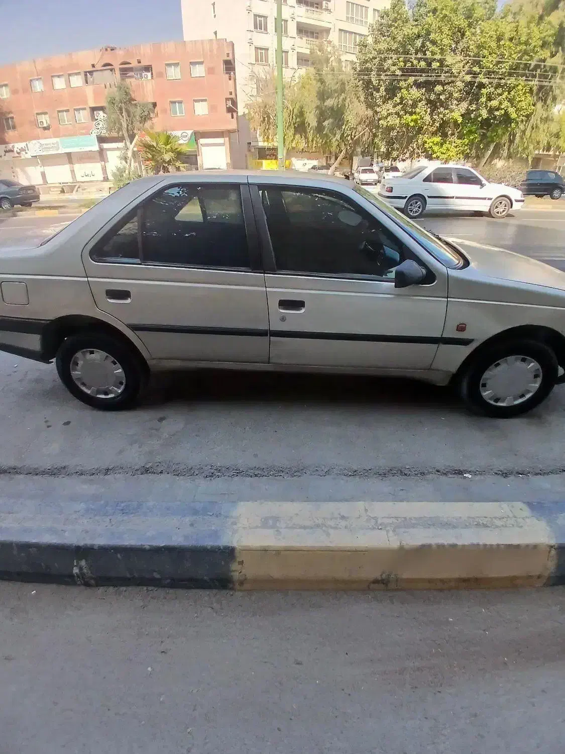 پژو 405 GLX - 1384