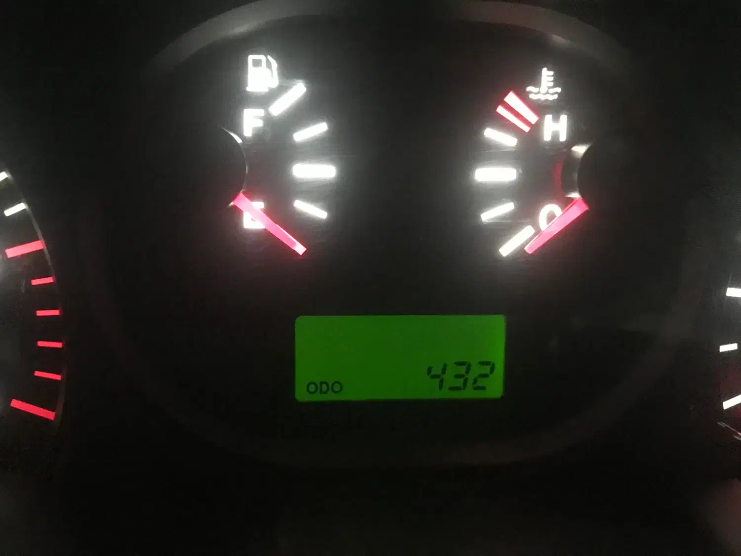 زامیاد وانت نیسانZ24 بنزینی - 1403