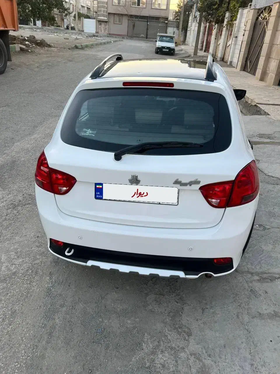 خودرو کوییک، R آگهی ann_20959297