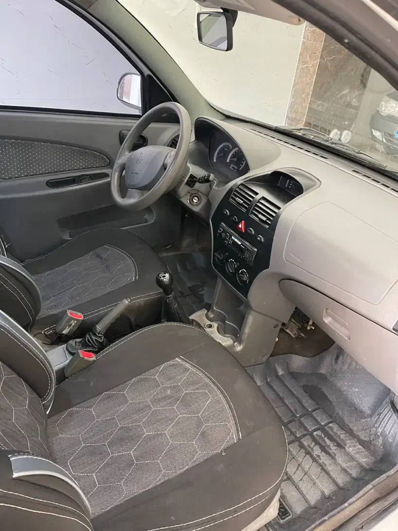 تیبا صندوق دار SX - 1393