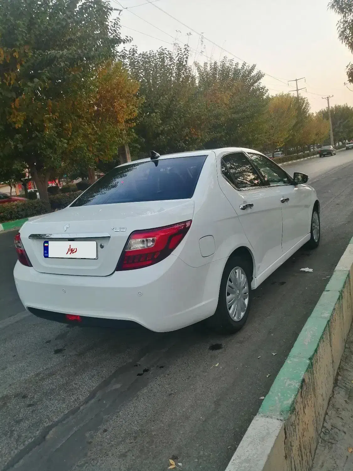 دنا پلاس ۵ دنده EF7 - 1402