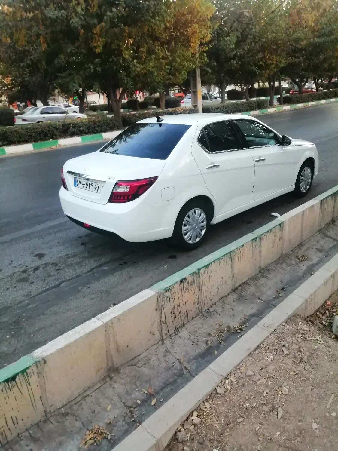 دنا پلاس ۵ دنده EF7 - 1402