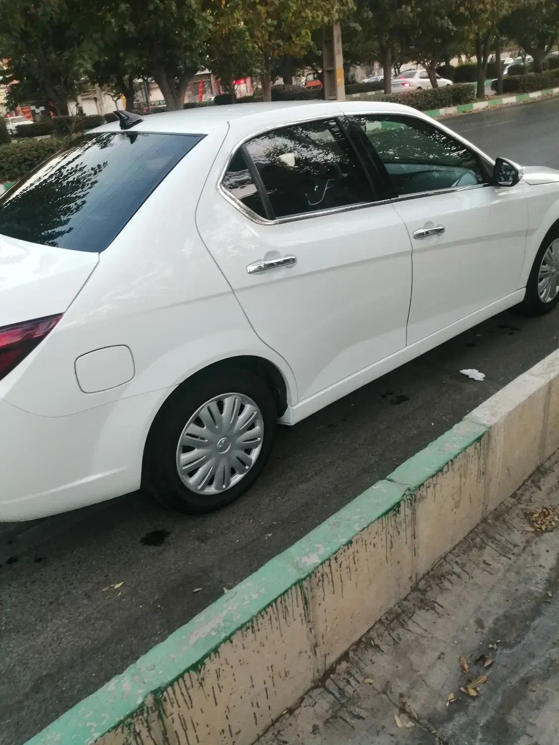 دنا پلاس ۵ دنده EF7 - 1402