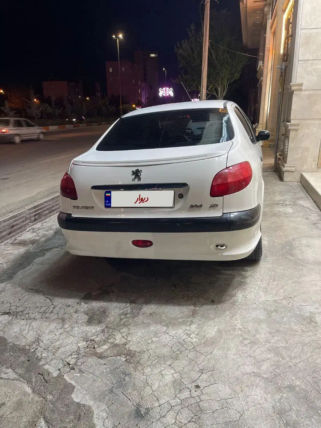 پژو ۲۰۶ صندوق دار v8 - 1387