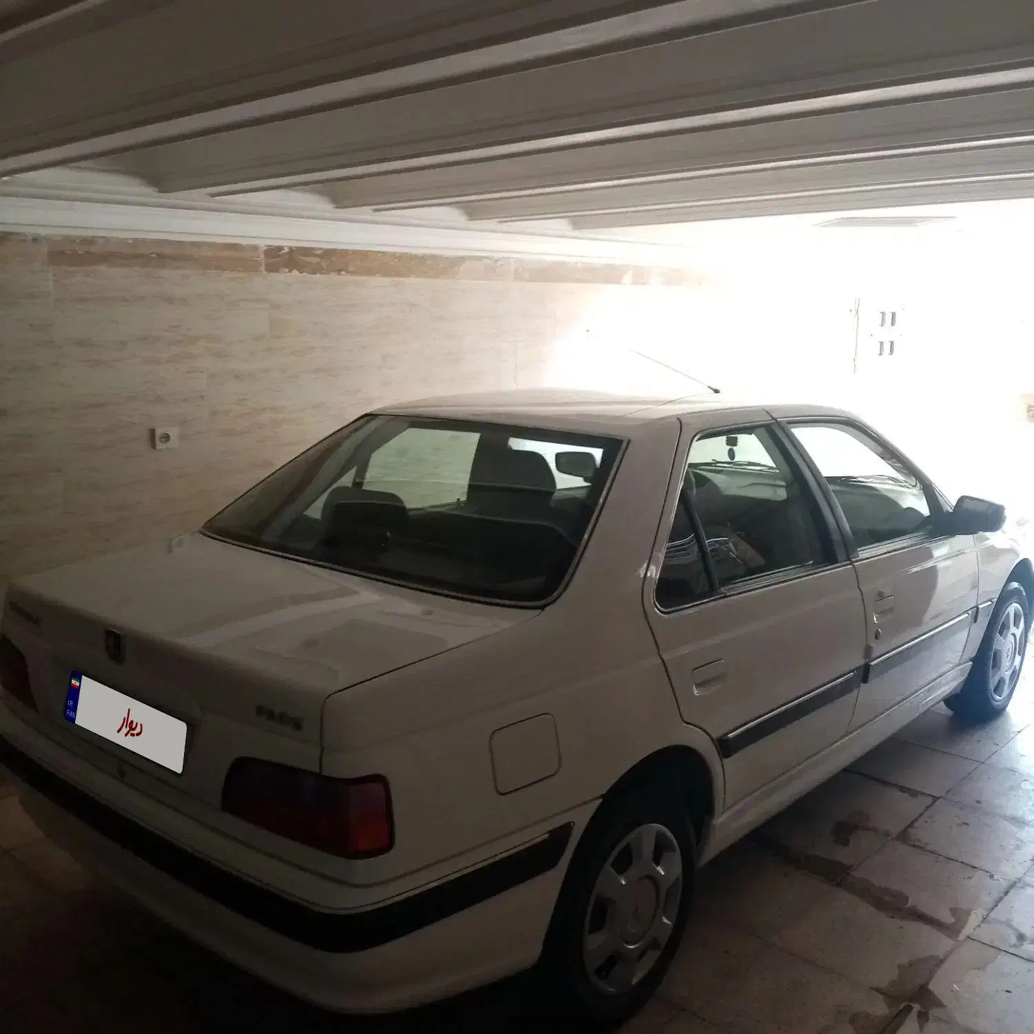 پژو پارس XU7P - 1402