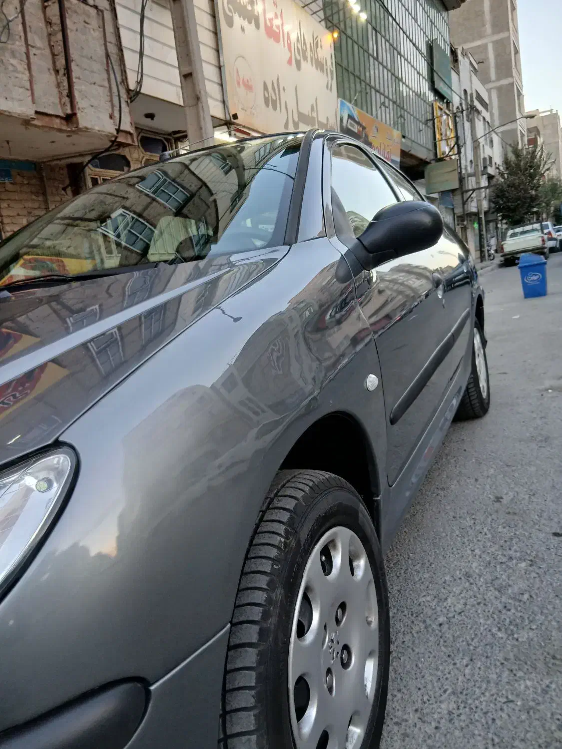 پژو ۲۰۶ صندوق دار v20 - 1389