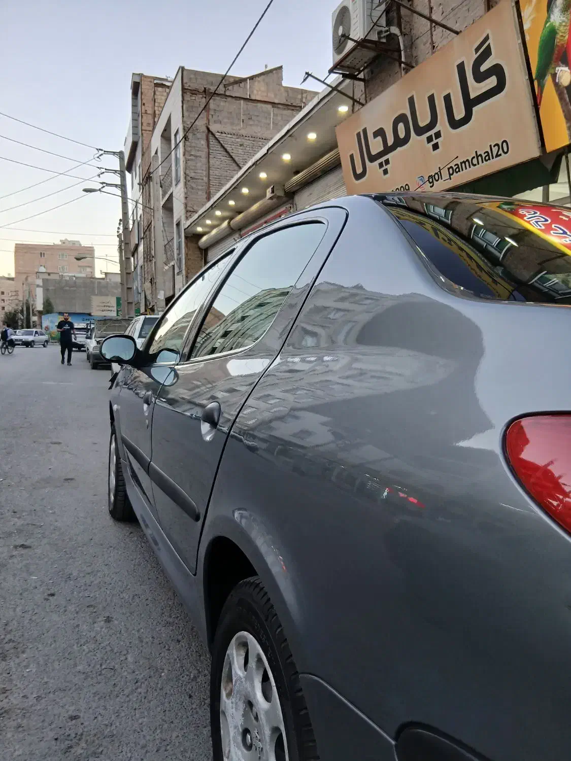 پژو ۲۰۶ صندوق دار v20 - 1389