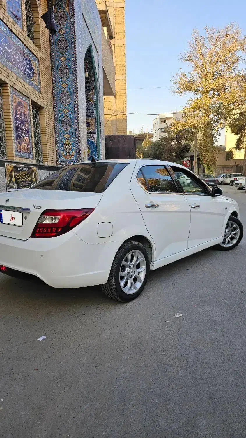 دنا پلاس توربو 6 دنده - 1402