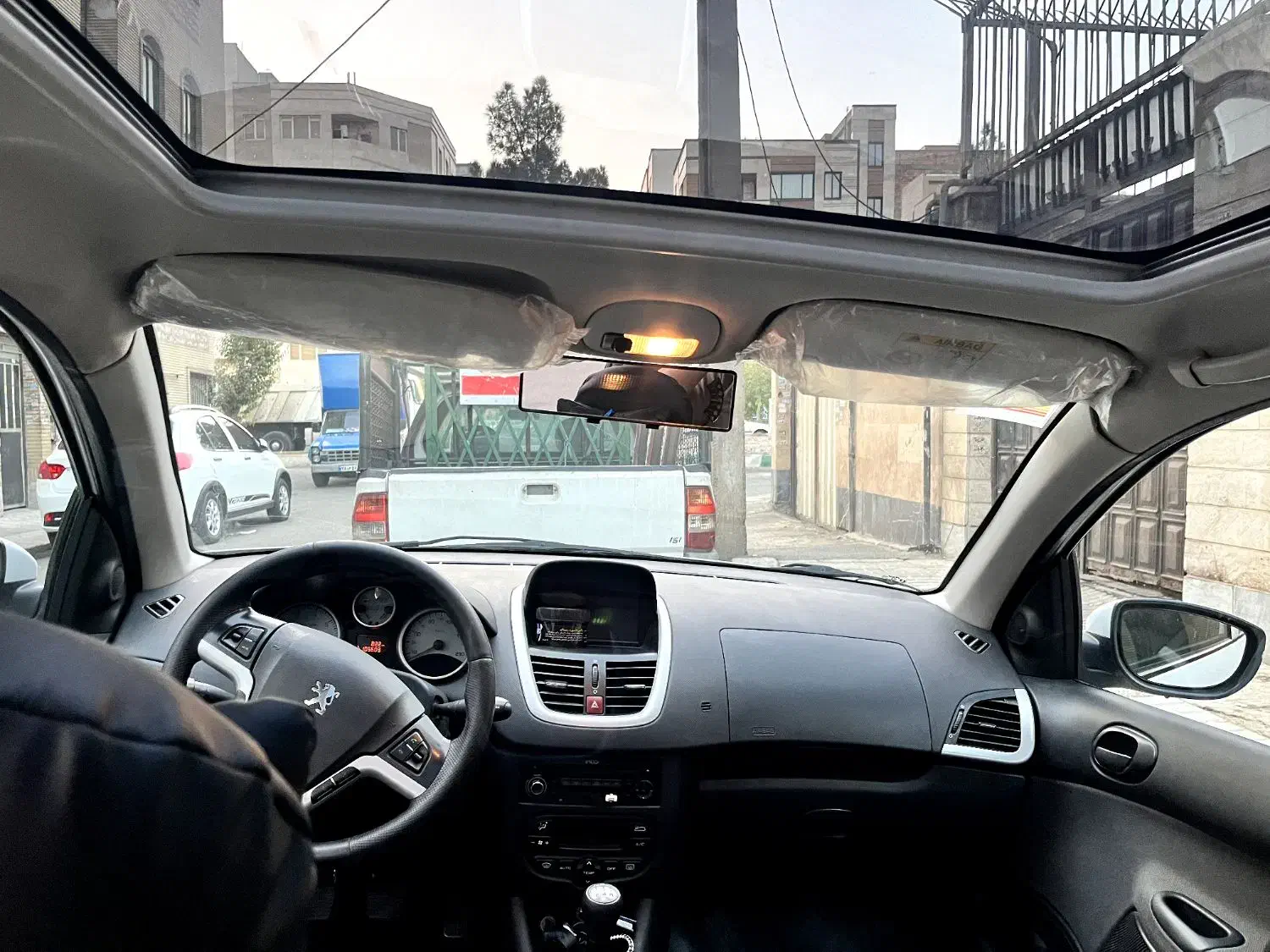 پژو 207 پانوراما دنده‌ای - 1399