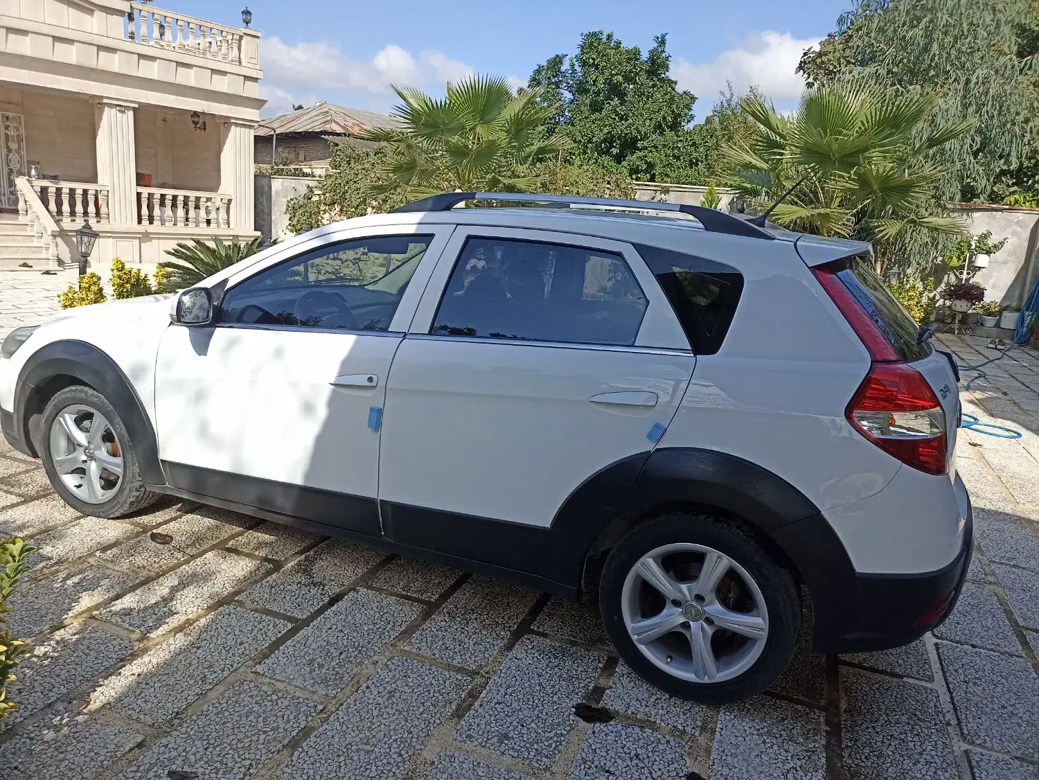 دانگ فنگ H30 کراس اتوماتیک - 1397