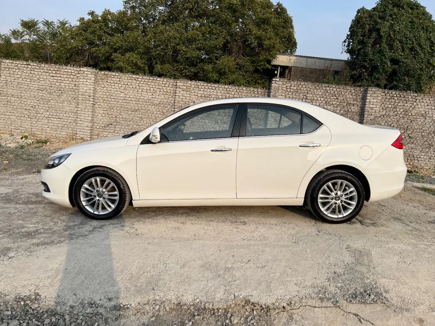 جک J5 اتوماتیک - 1396