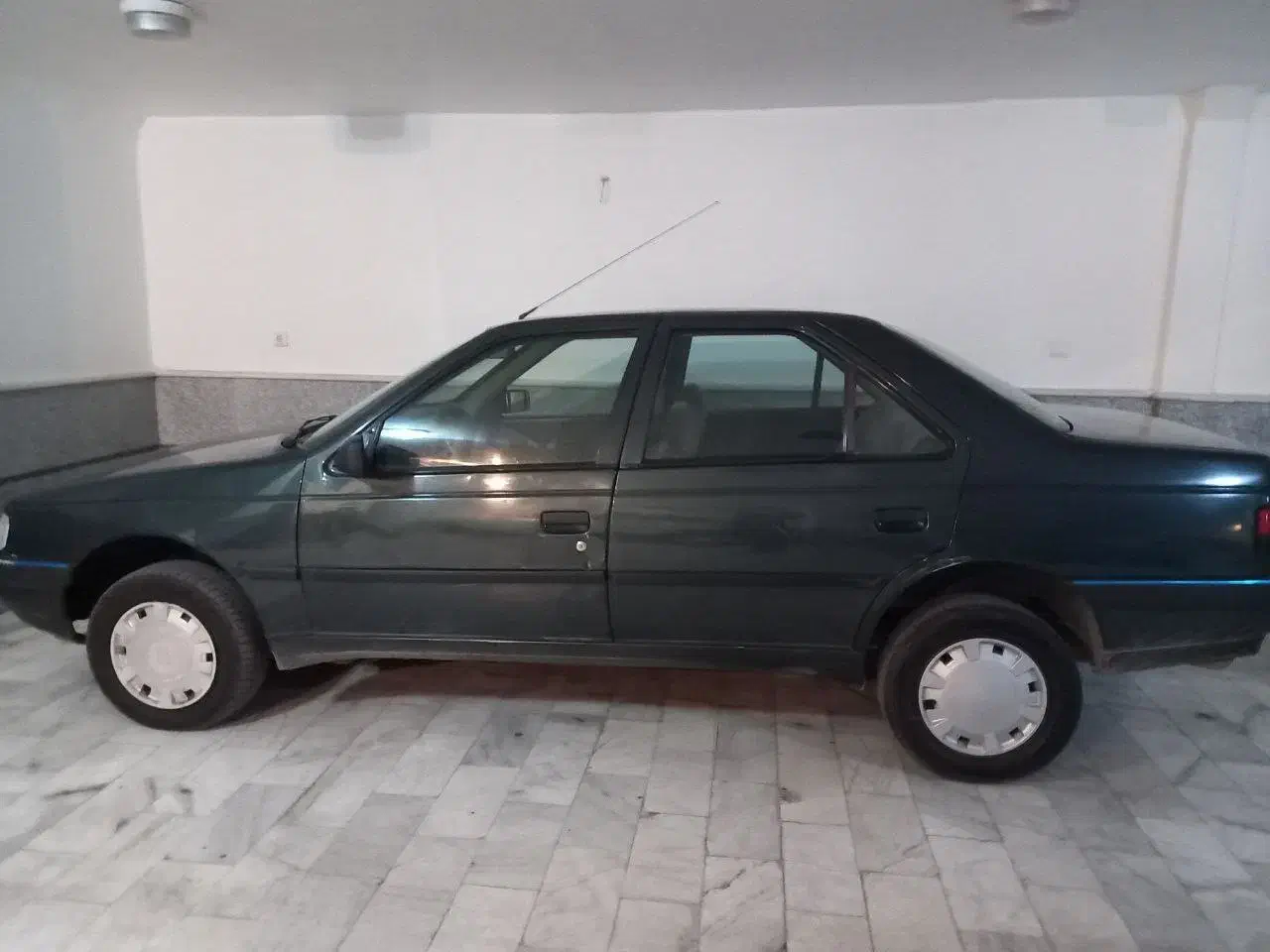 پژو 405 GLX - 1381