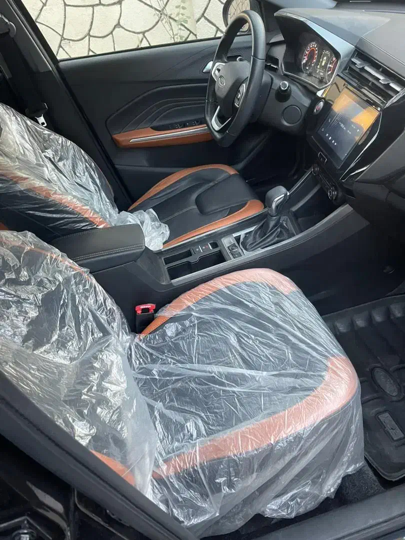 ام وی ام X22 پرو دنده‌ای - 1402