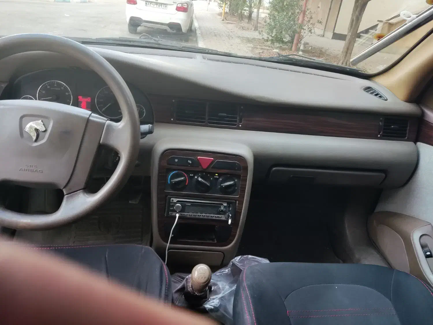 سمند LX XU7 - 1390