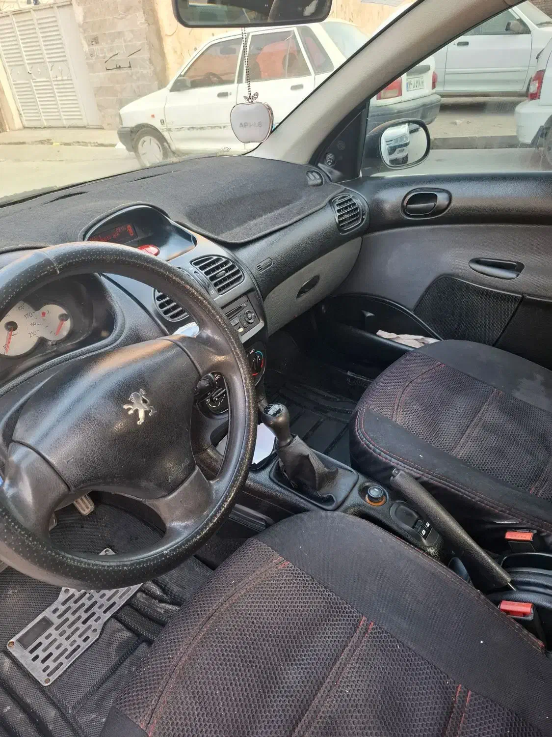 پژو 206 تیپ 2 - 1396