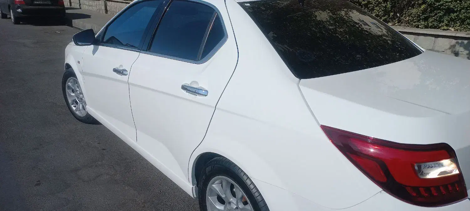 دنا پلاس توربو اتوماتیک آپشنال - 1404