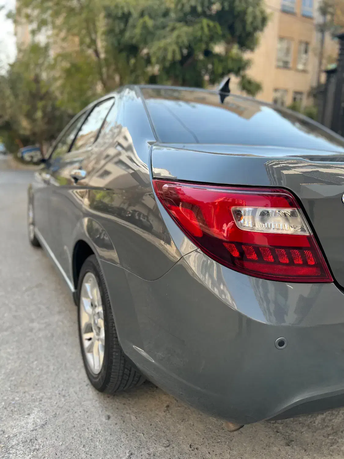 دنا پلاس توربو اتوماتیک - 1401