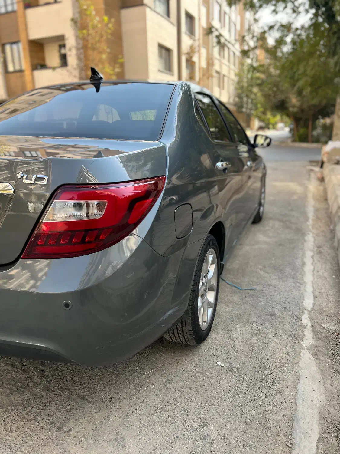 دنا پلاس توربو اتوماتیک - 1401