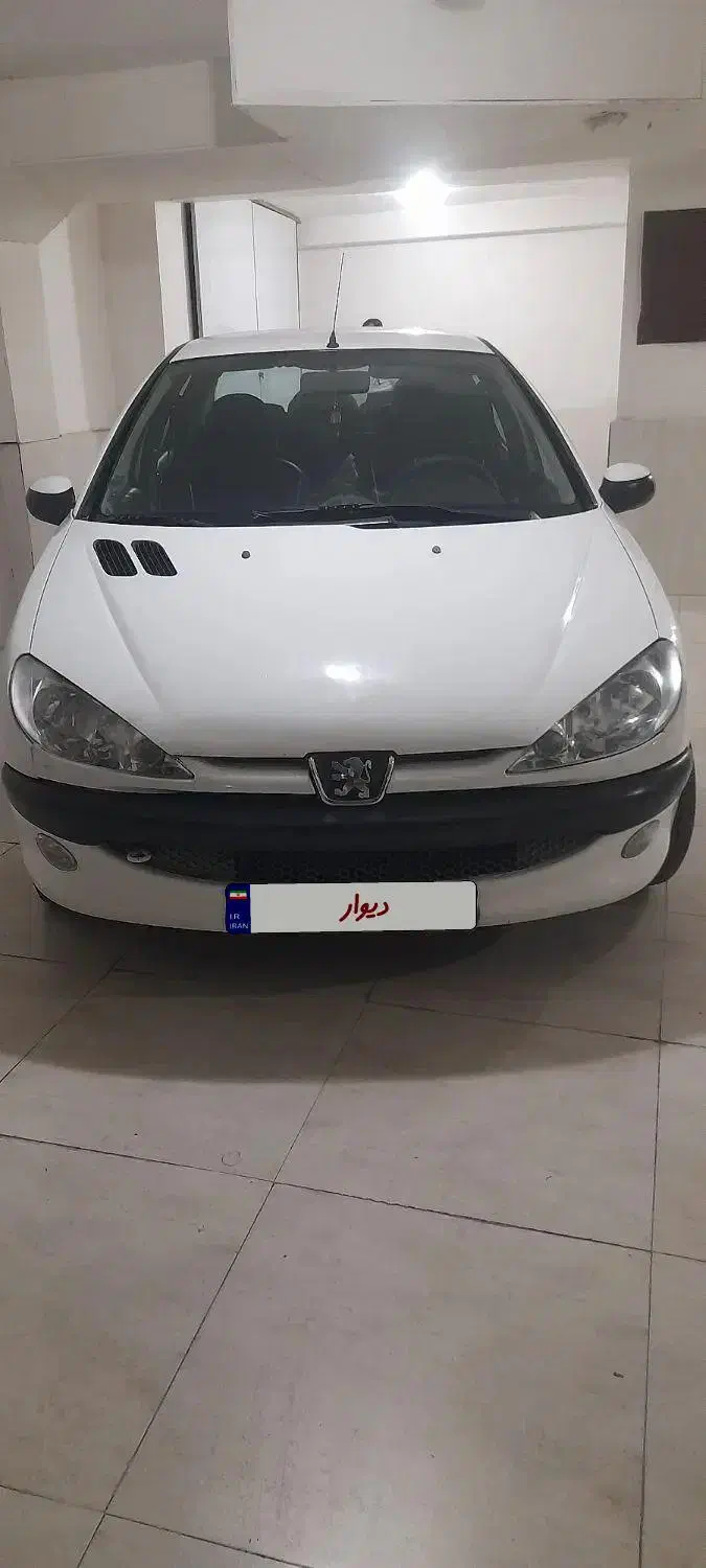 پژو ۲۰۶ صندوق دار v8 - 1391