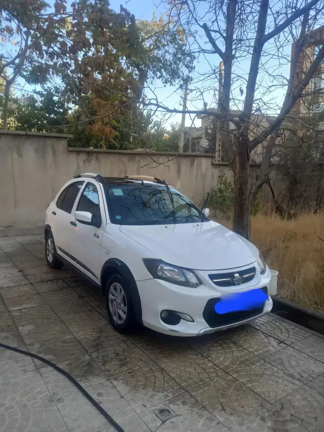 خودرو کوییک، R آگهی ann_20960337